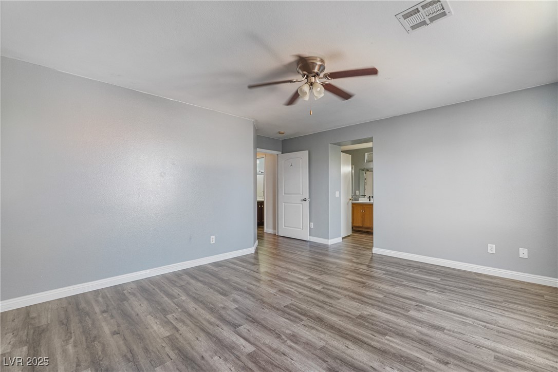 8509 West Rochelle Avenue