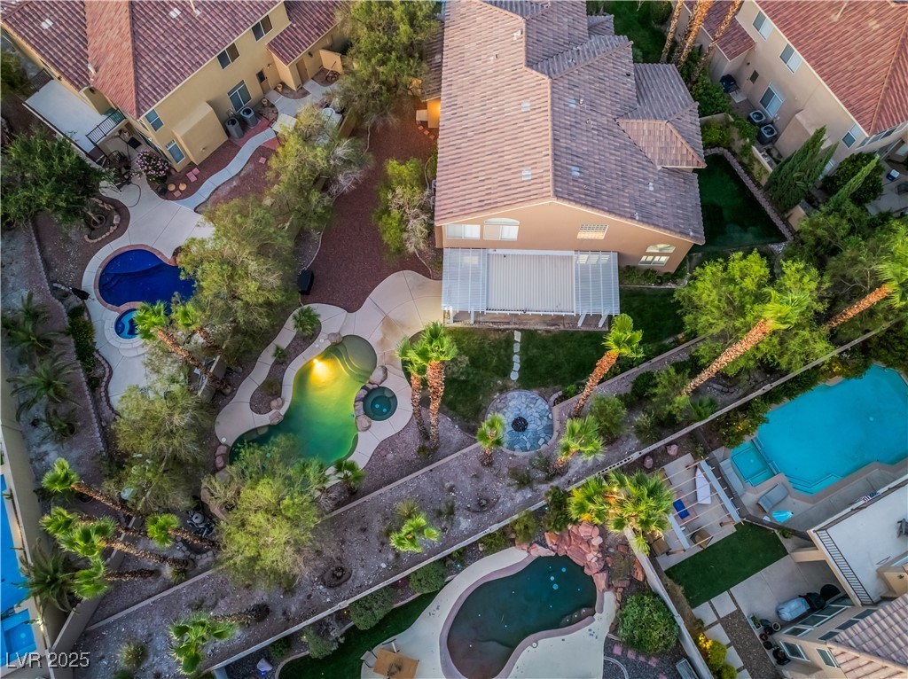 8424 Willowleaf Court