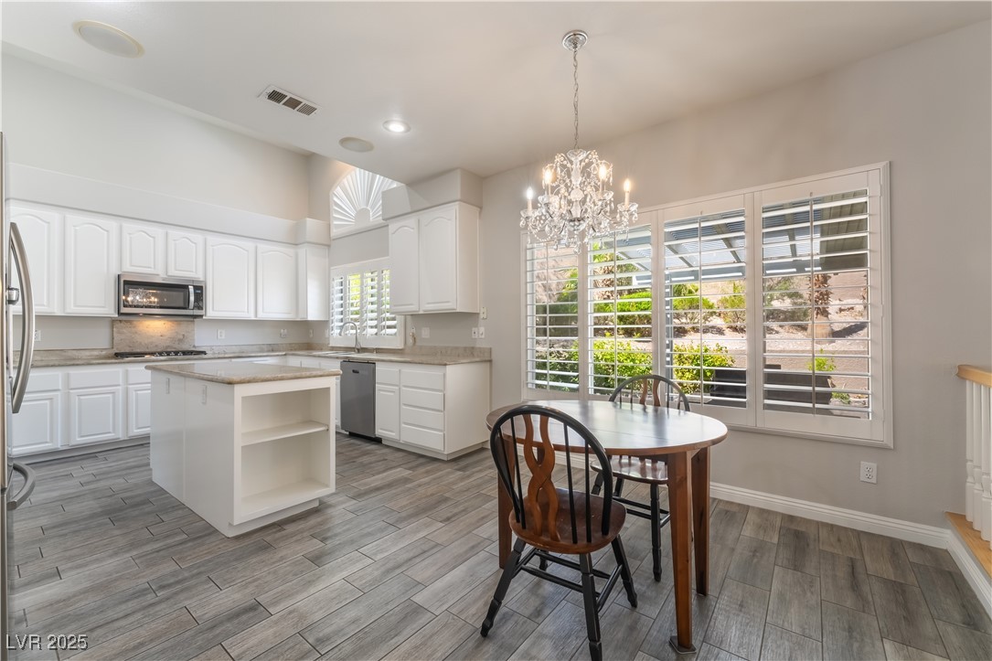 8424 Willowleaf Court