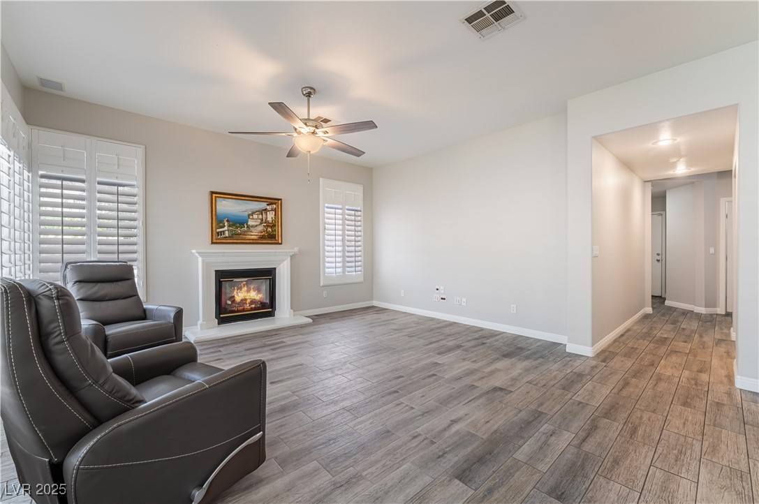 8424 Willowleaf Court