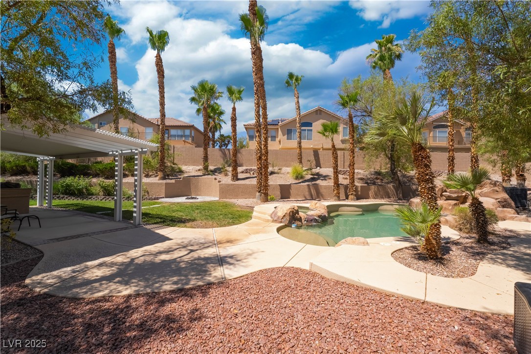 8424 Willowleaf Court