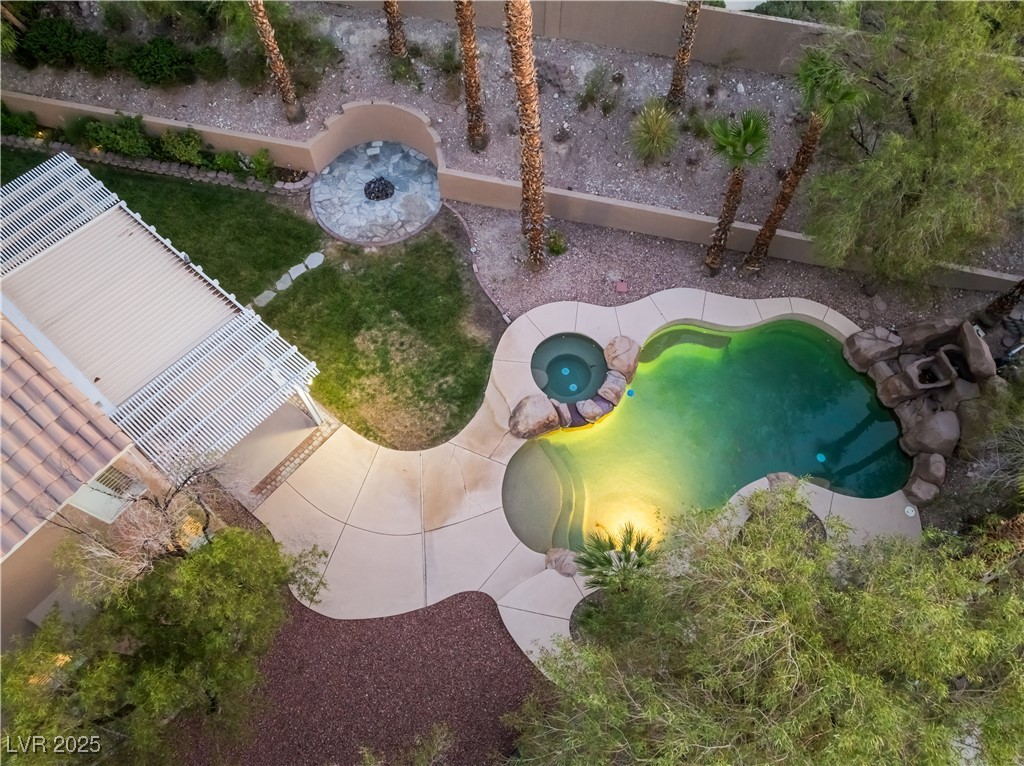 8424 Willowleaf Court