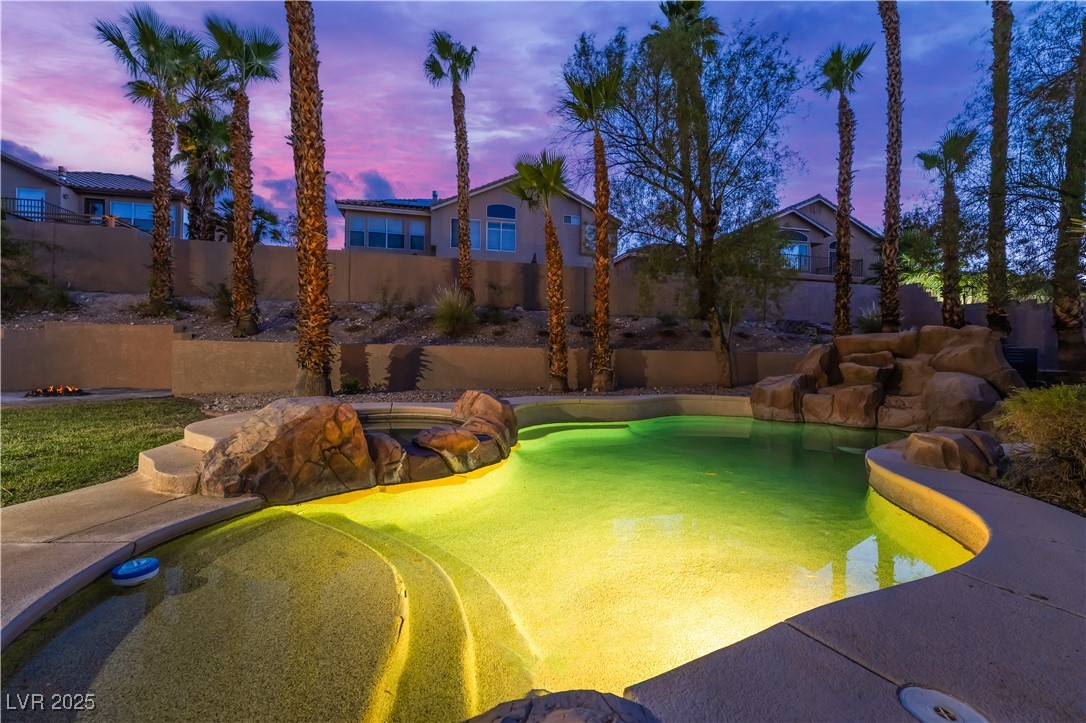 8424 Willowleaf Court