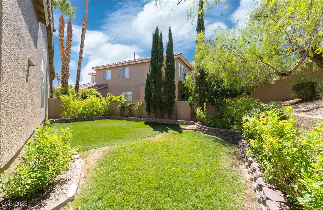 8424 Willowleaf Court