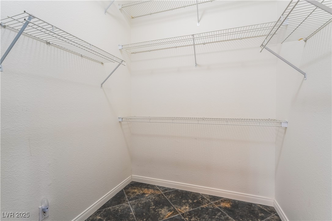 8424 Willowleaf Court