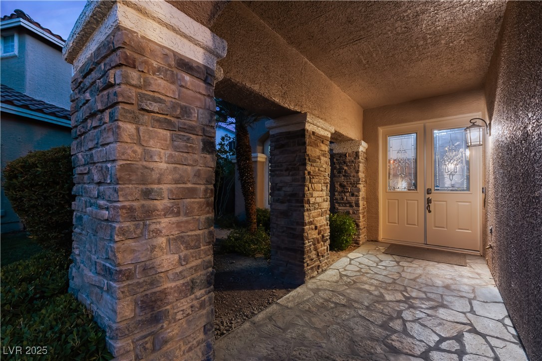 8424 Willowleaf Court