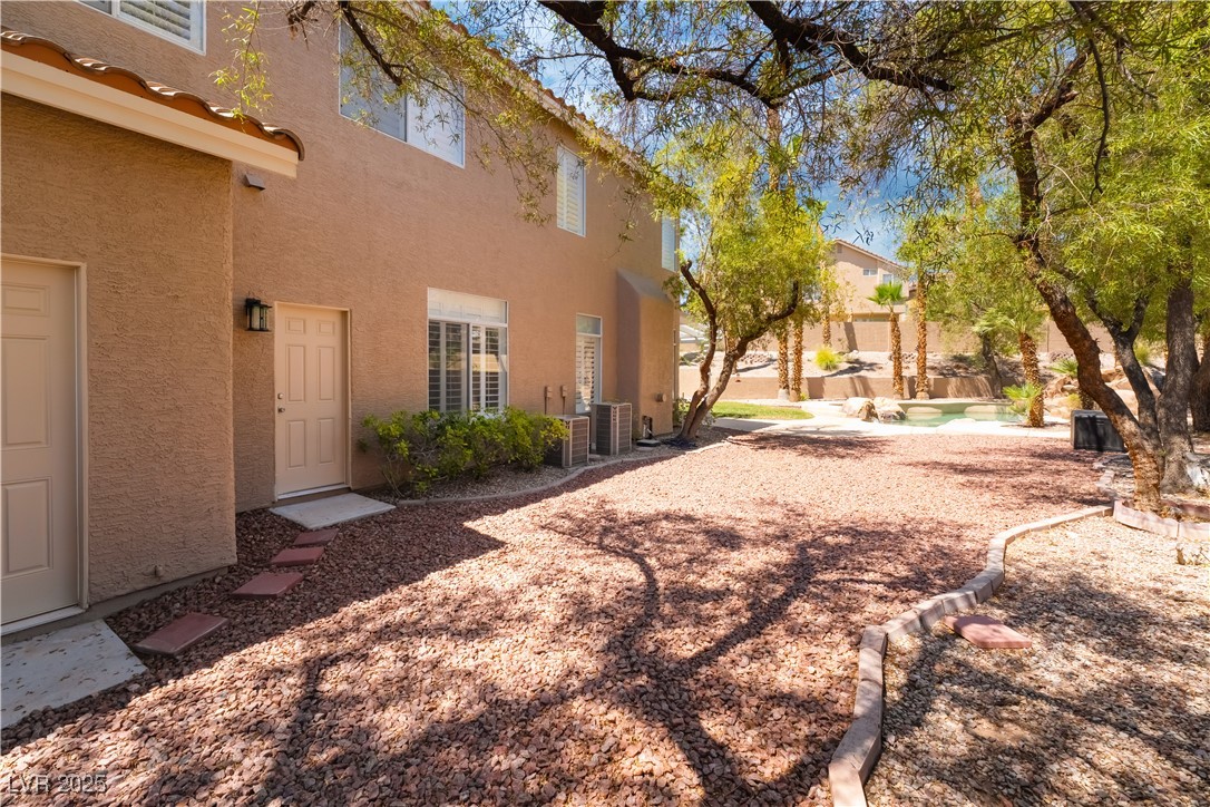 8424 Willowleaf Court