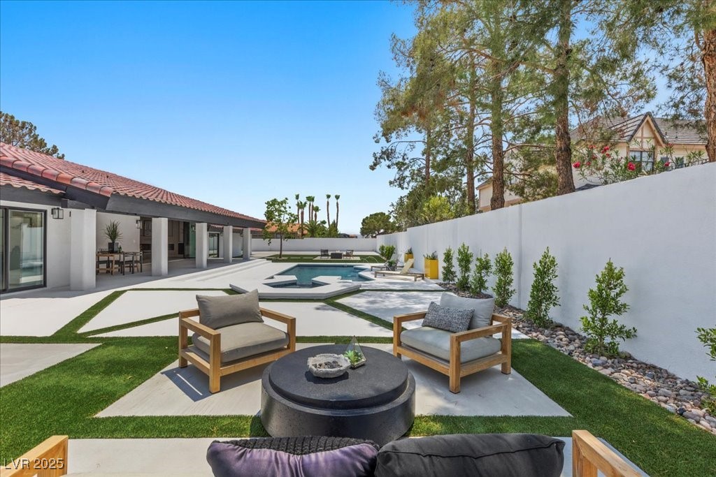 3185 South Monte Cristo Way