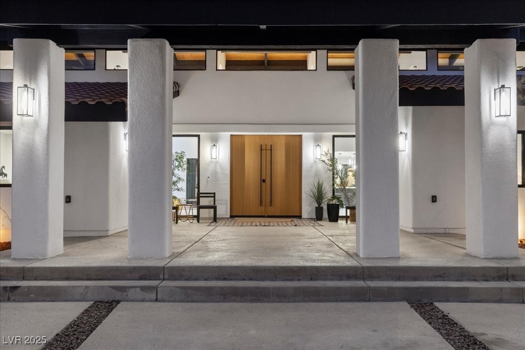 3185 South Monte Cristo Way