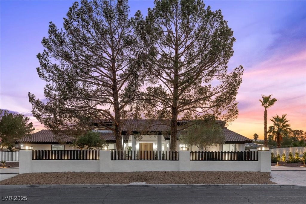 3185 South Monte Cristo Way