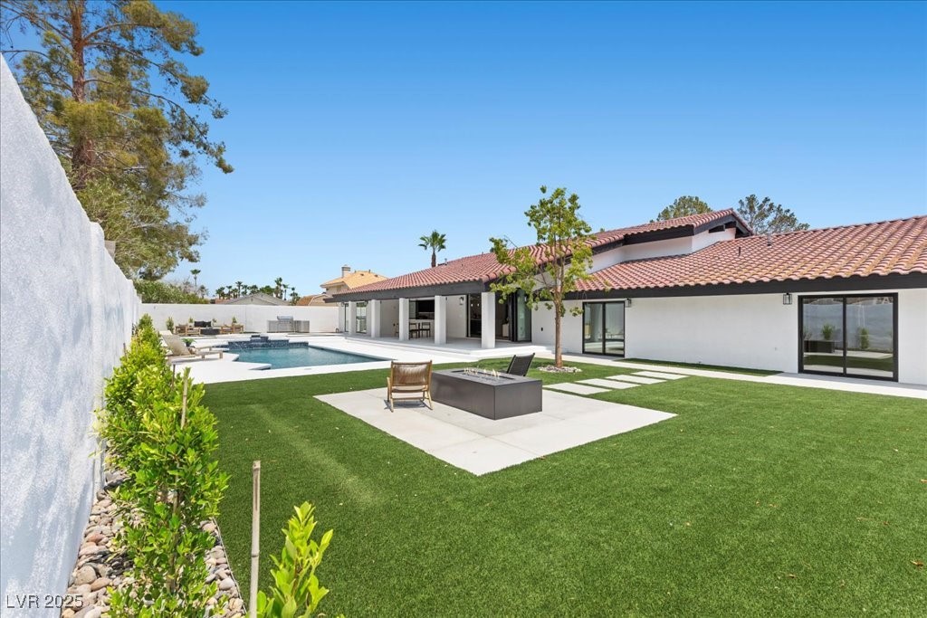 3185 South Monte Cristo Way