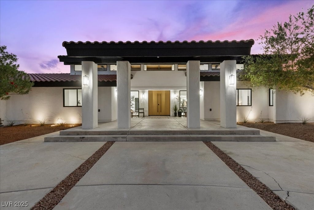 3185 South Monte Cristo Way