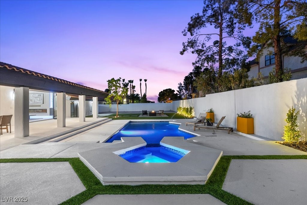 3185 South Monte Cristo Way