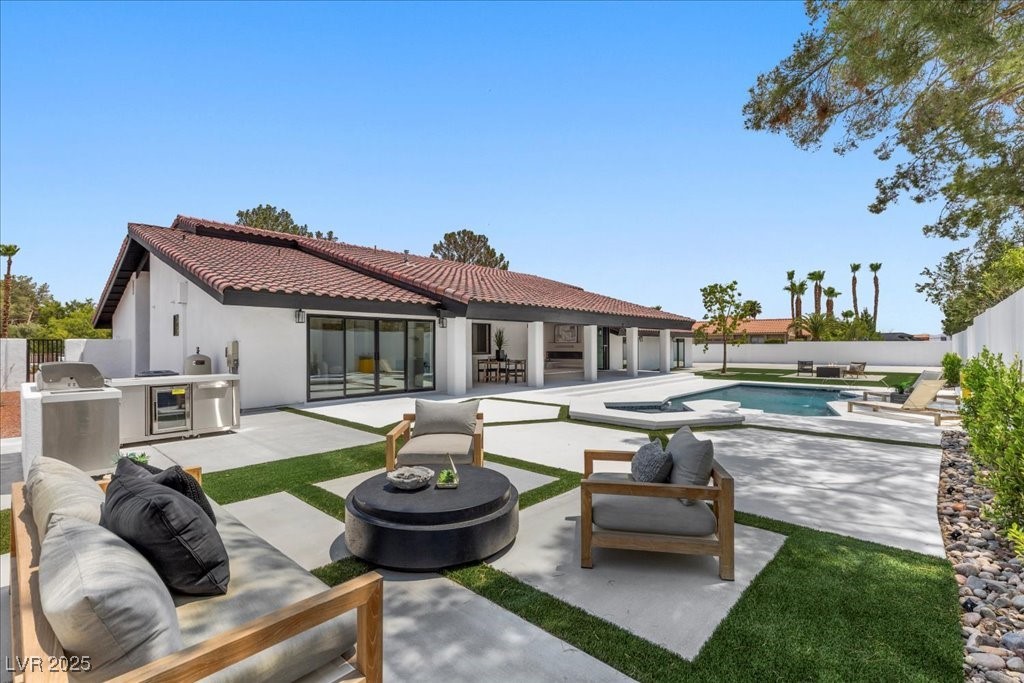 3185 South Monte Cristo Way