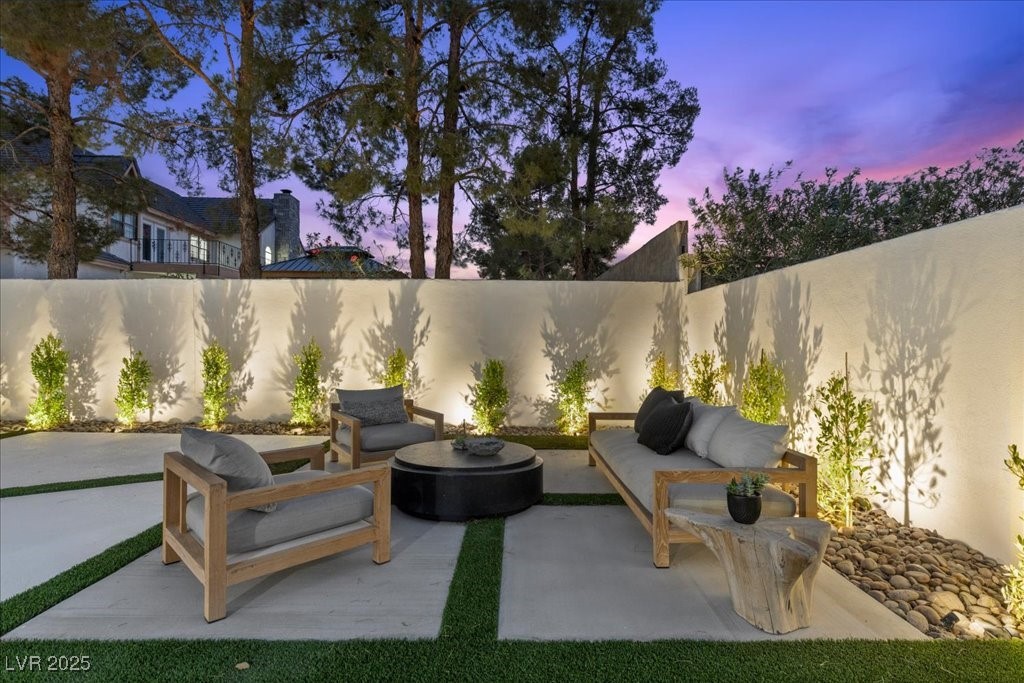 3185 South Monte Cristo Way