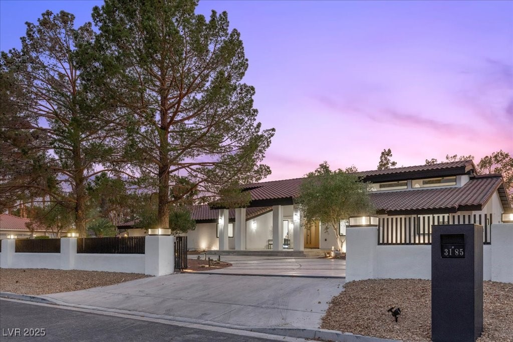 3185 South Monte Cristo Way