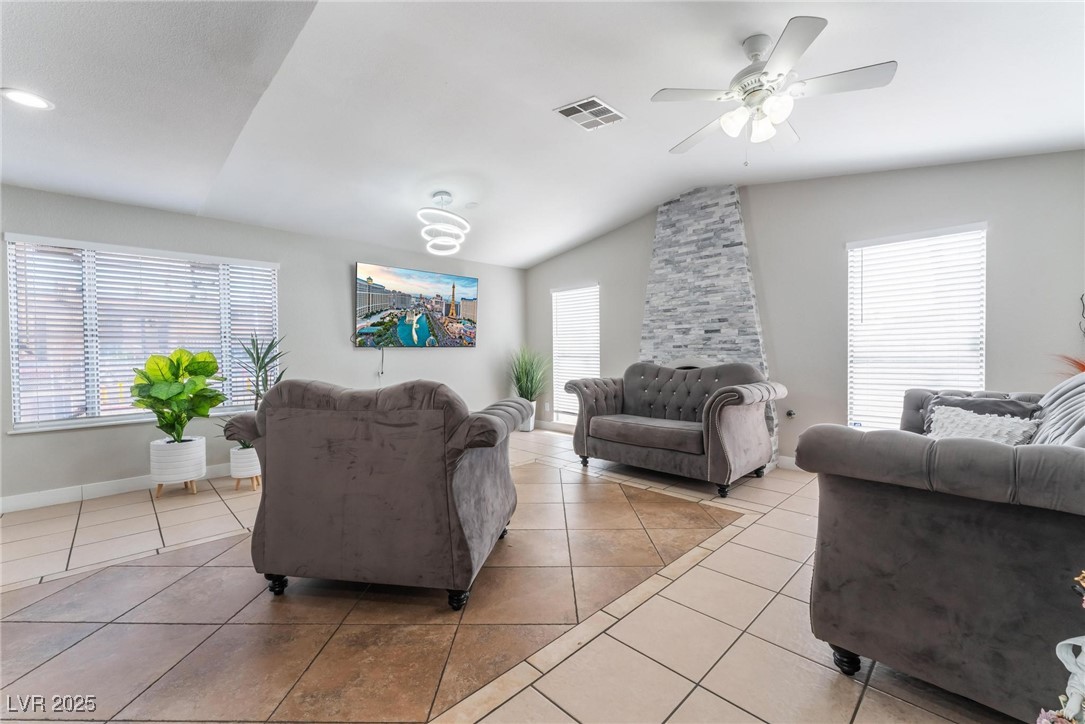 2690 Diamante Circle