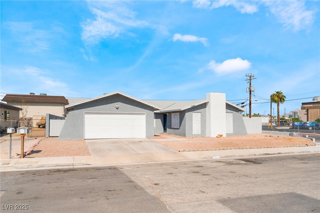 2690 Diamante Circle