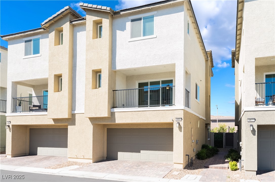 6881 Prairie Pearl Street