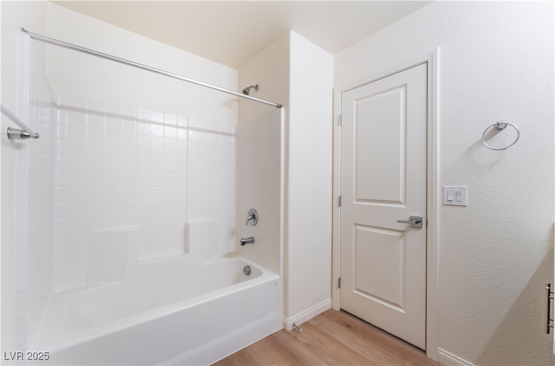 6881 Prairie Pearl Street