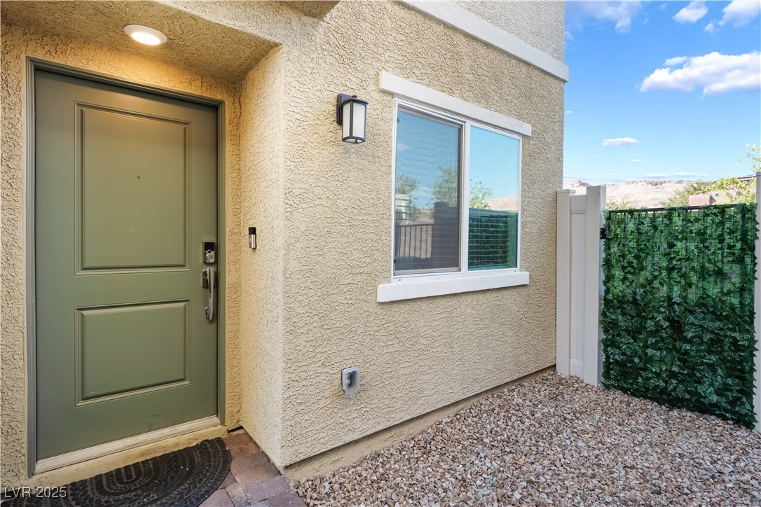 6881 Prairie Pearl Street