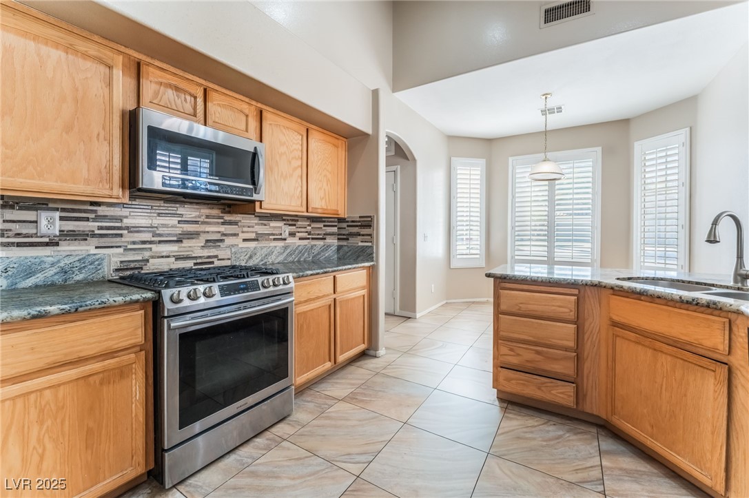 7908 Constantinople Avenue