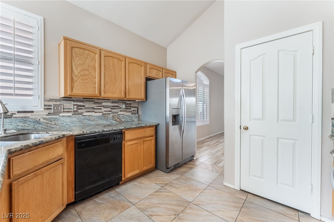 7908 Constantinople Avenue