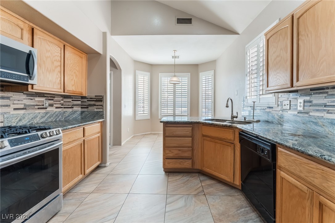 7908 Constantinople Avenue