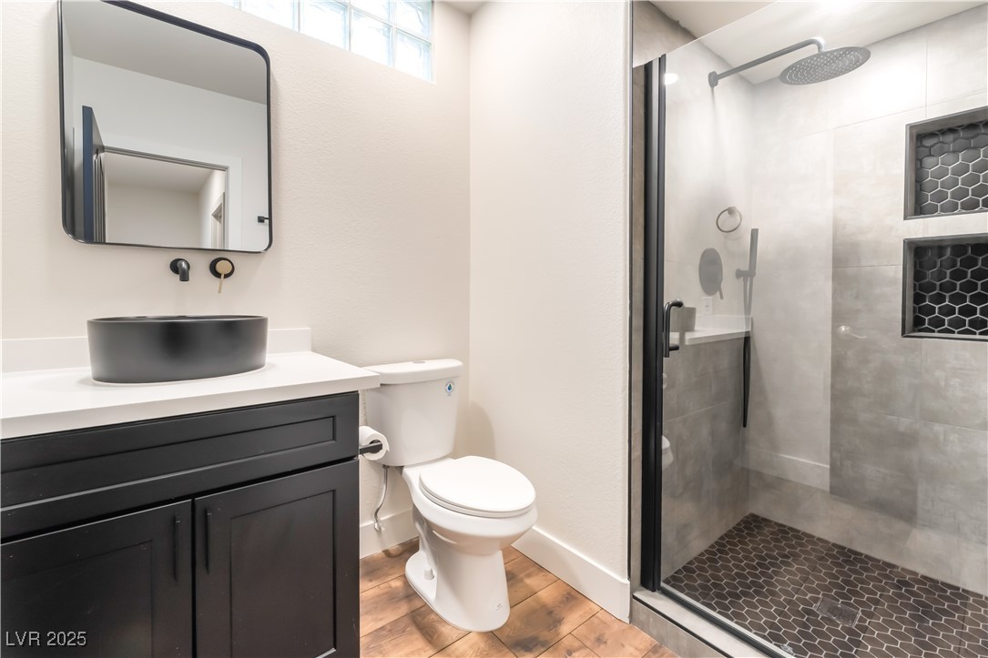 912 Pro Players Drive