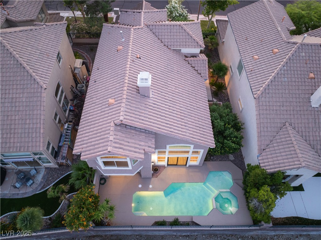 912 Pro Players Drive