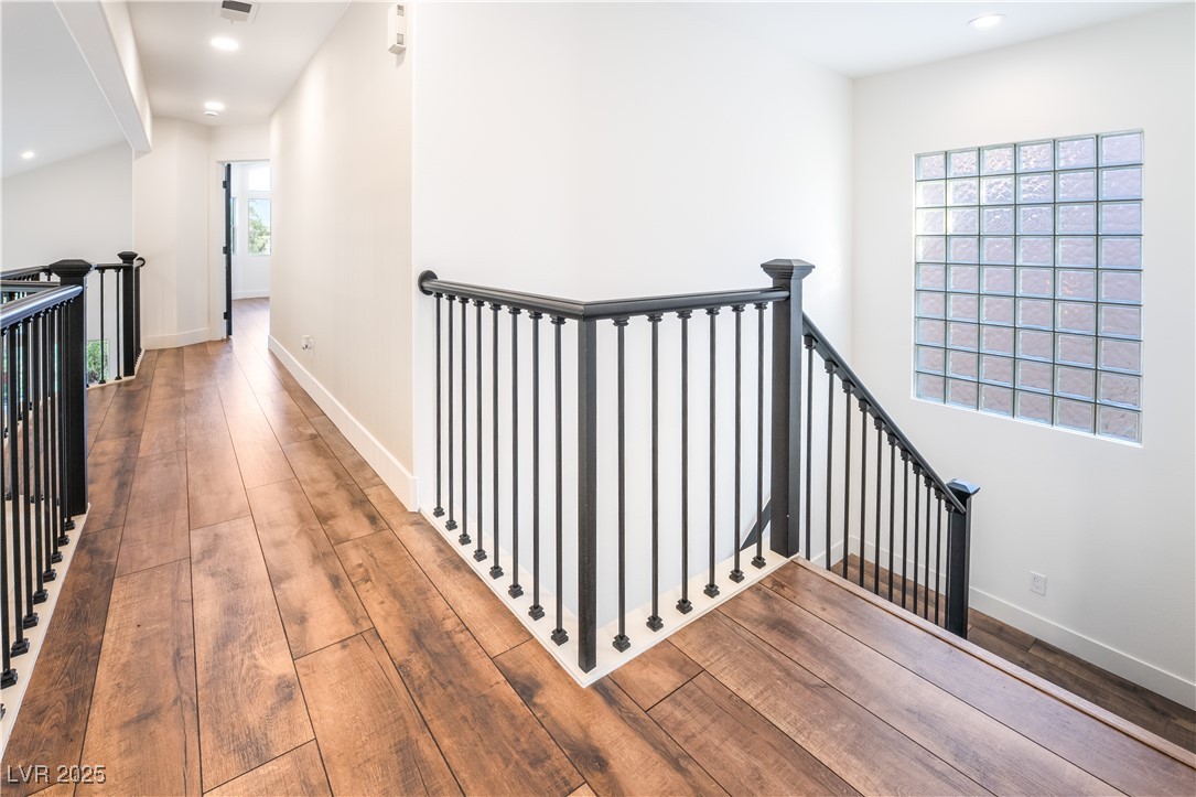 912 Pro Players Drive