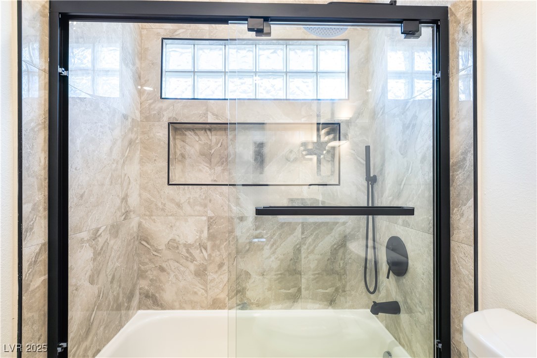 912 Pro Players Drive