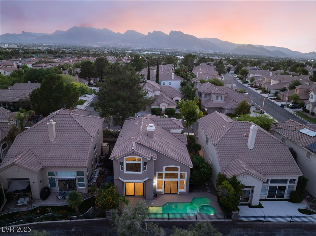 912 Pro Players Drive