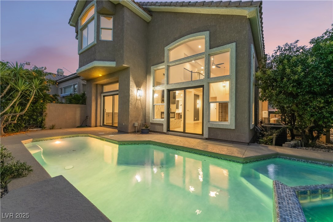 912 Pro Players Drive