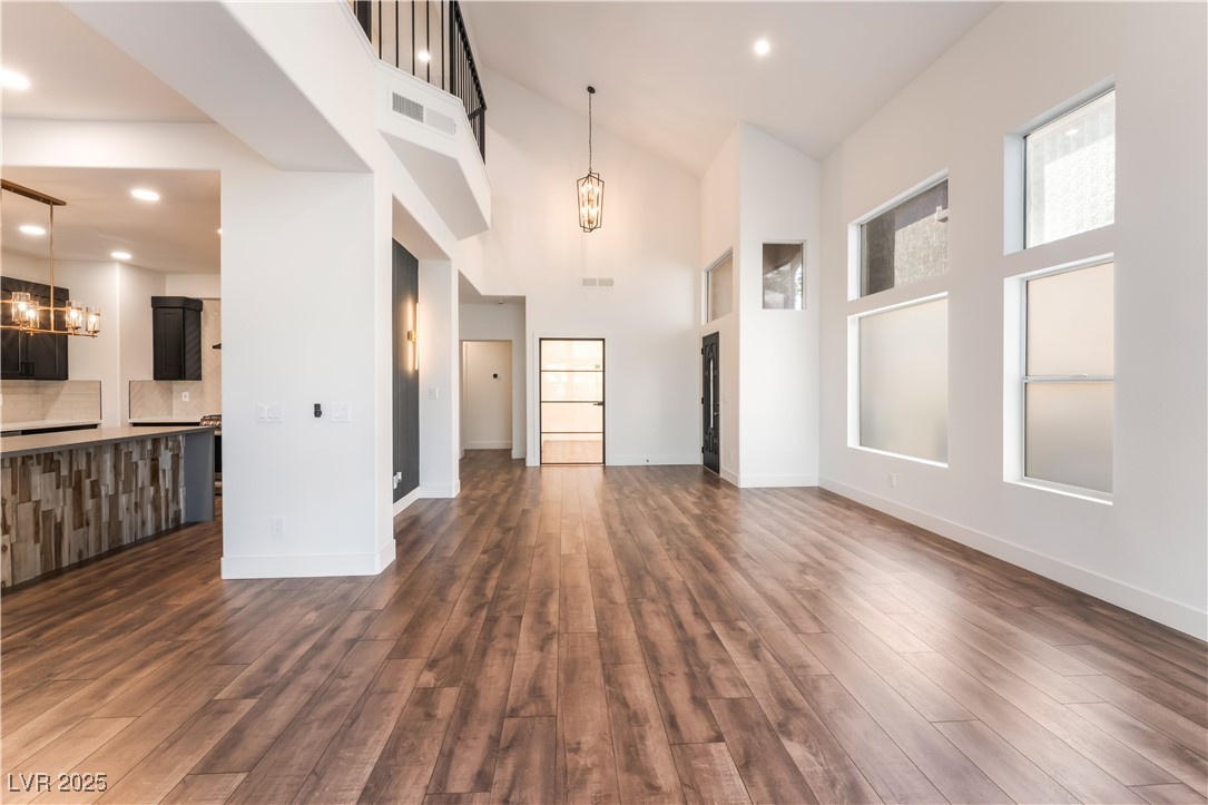 912 Pro Players Drive