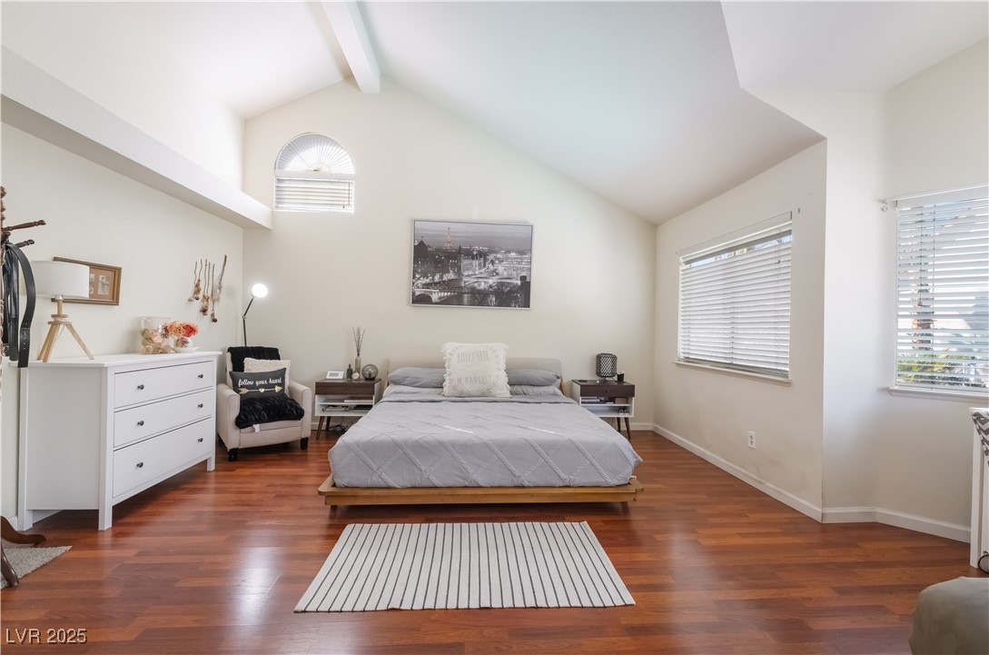 9724 Cascade Falls Avenue