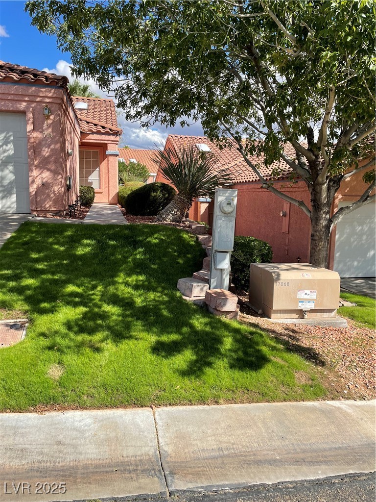 714 Appletree Lane