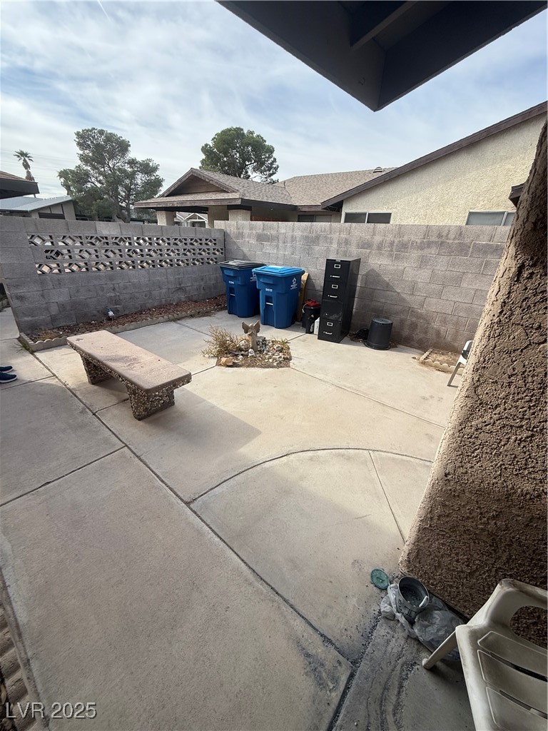 7012 Grassy Knoll Street