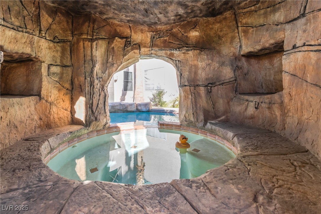 1341 Lime Point Street