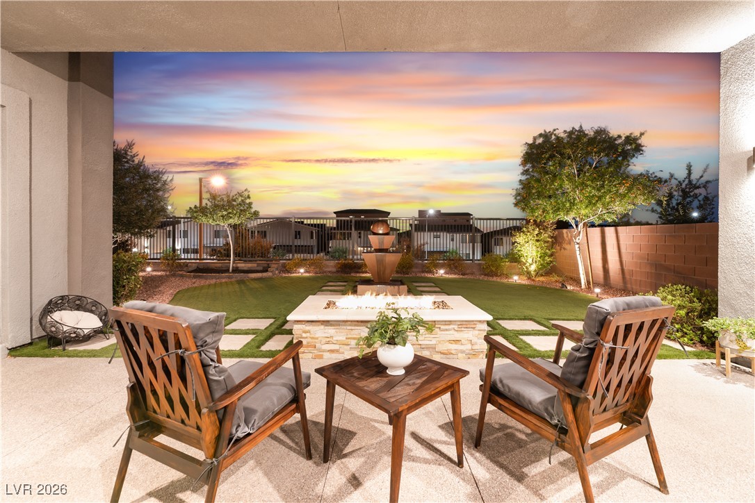 6194 Amber View Street