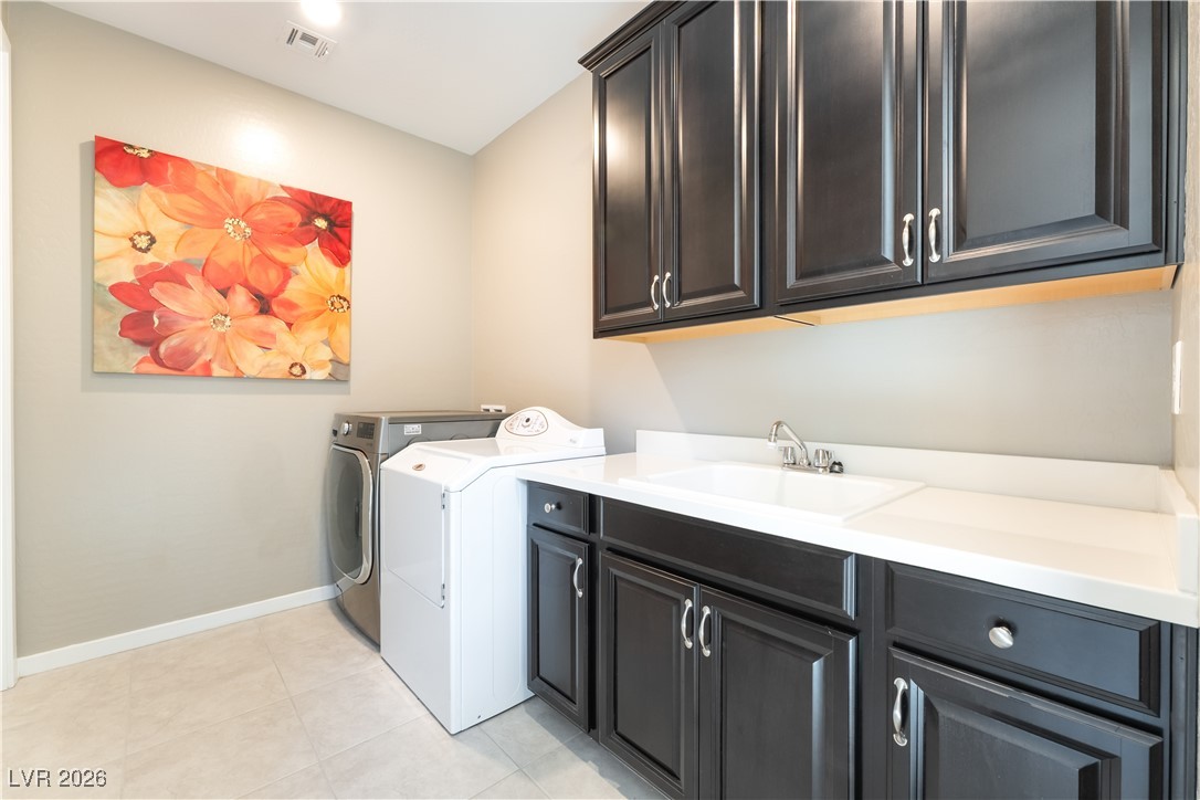 6194 Amber View Street