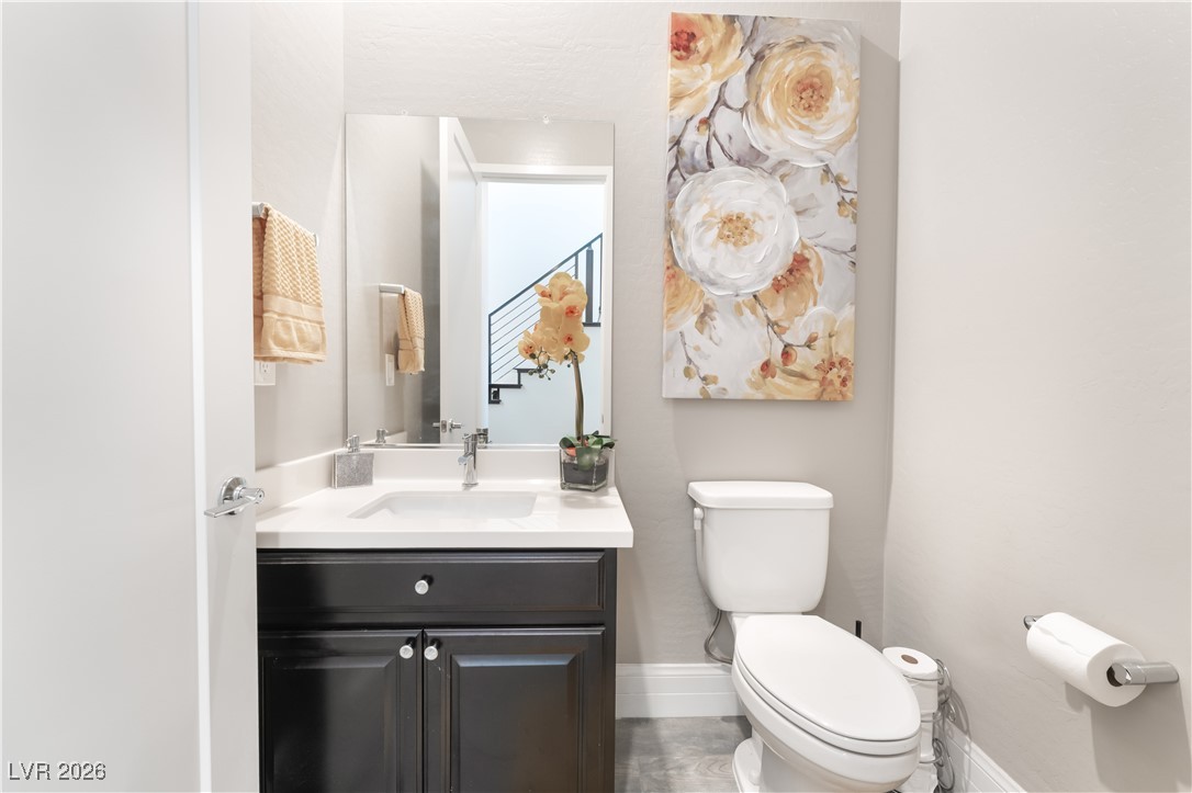 6194 Amber View Street