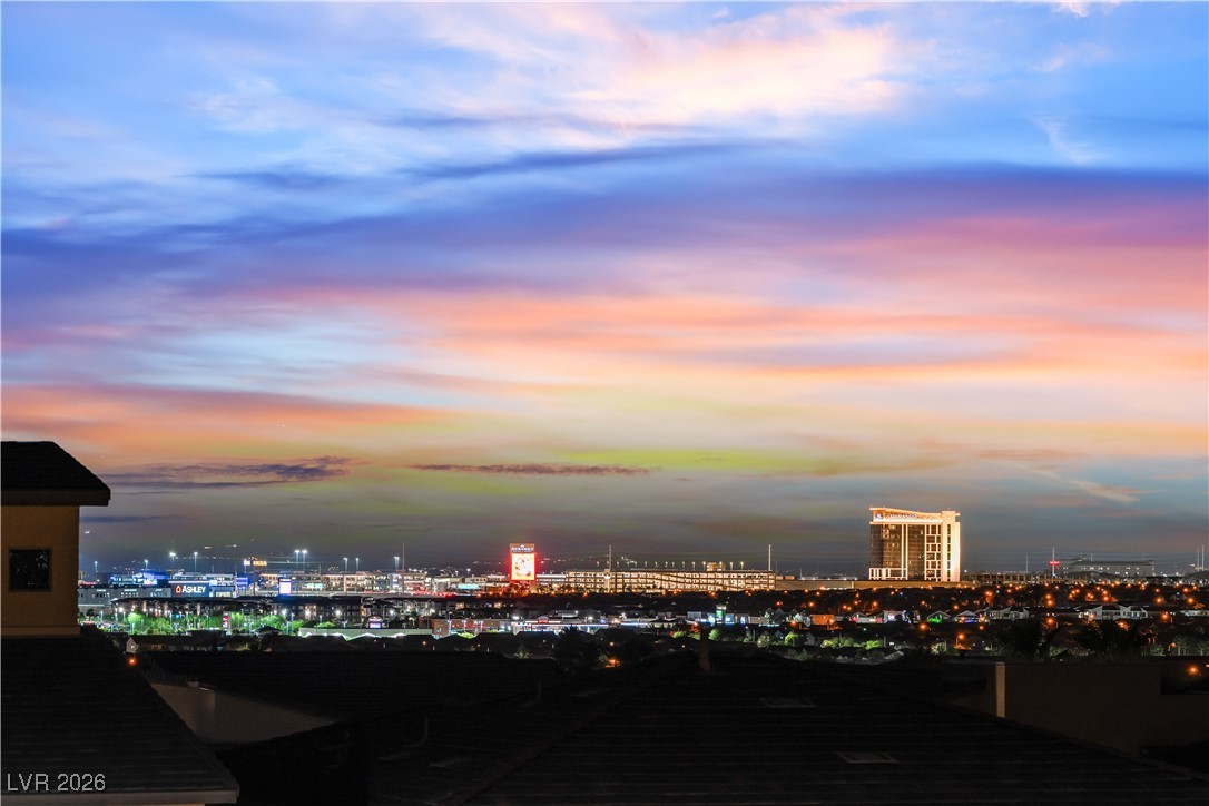 6194 Amber View Street