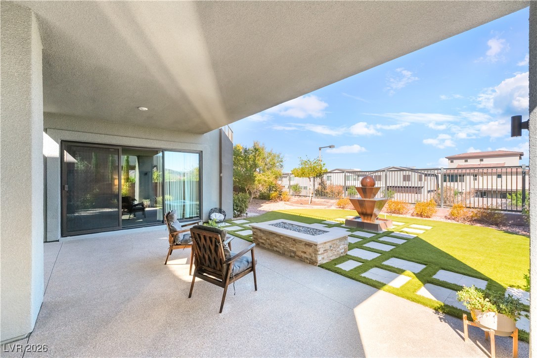 6194 Amber View Street