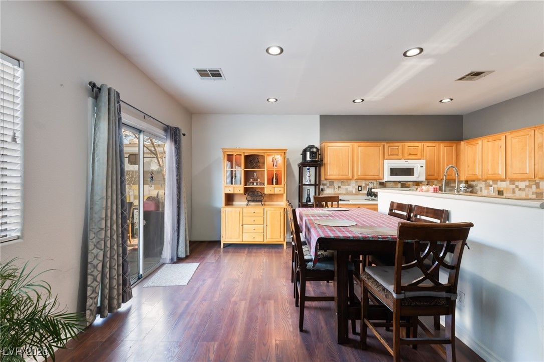 1706 Paradise Reef Avenue