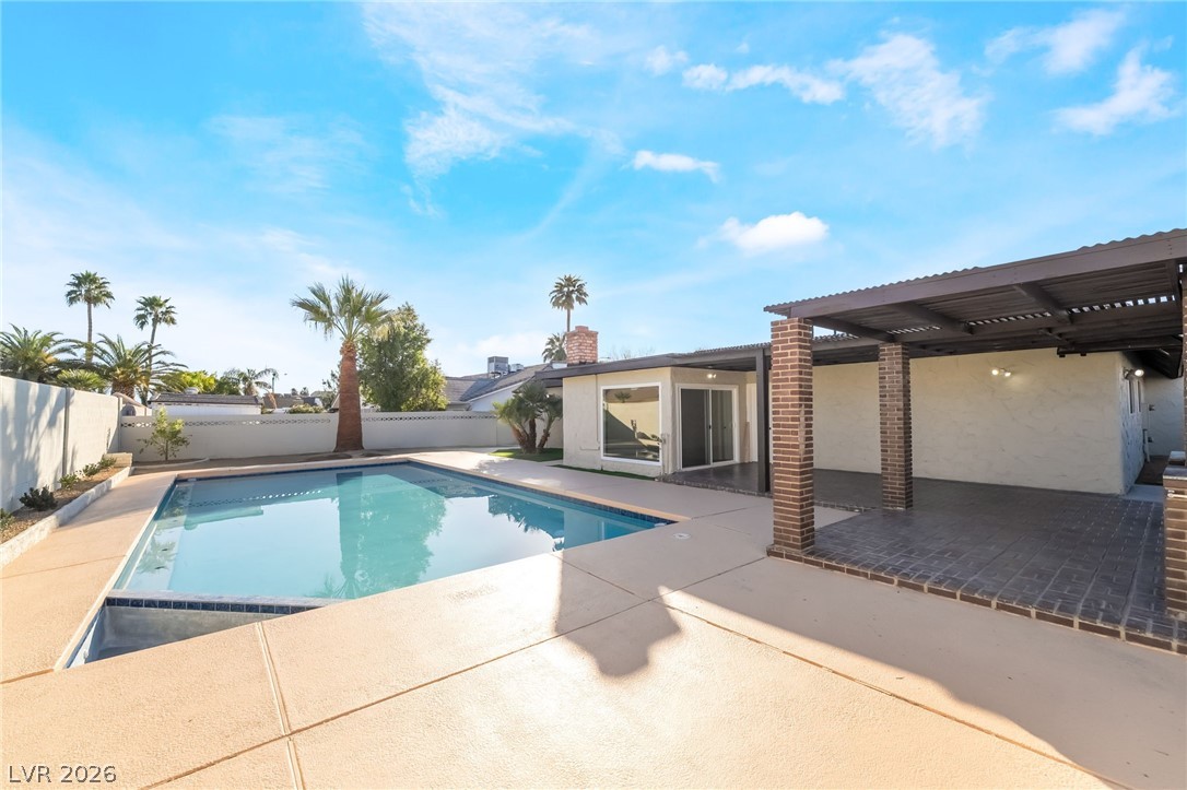 3516 East Twain Avenue