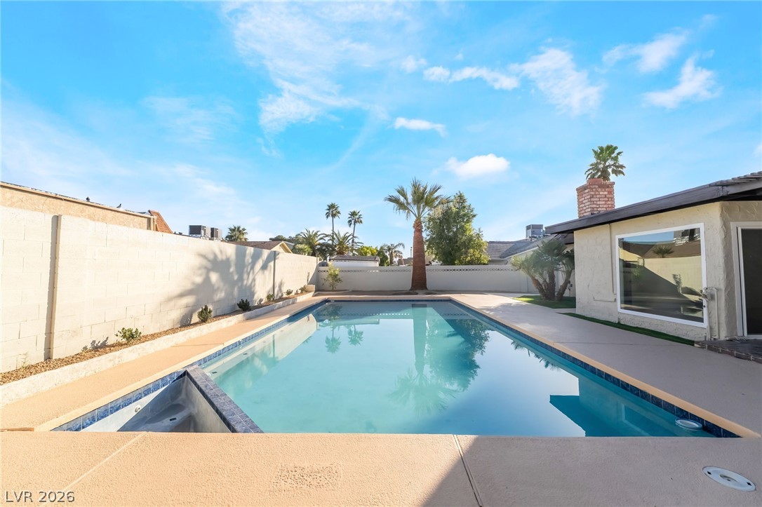 3516 East Twain Avenue