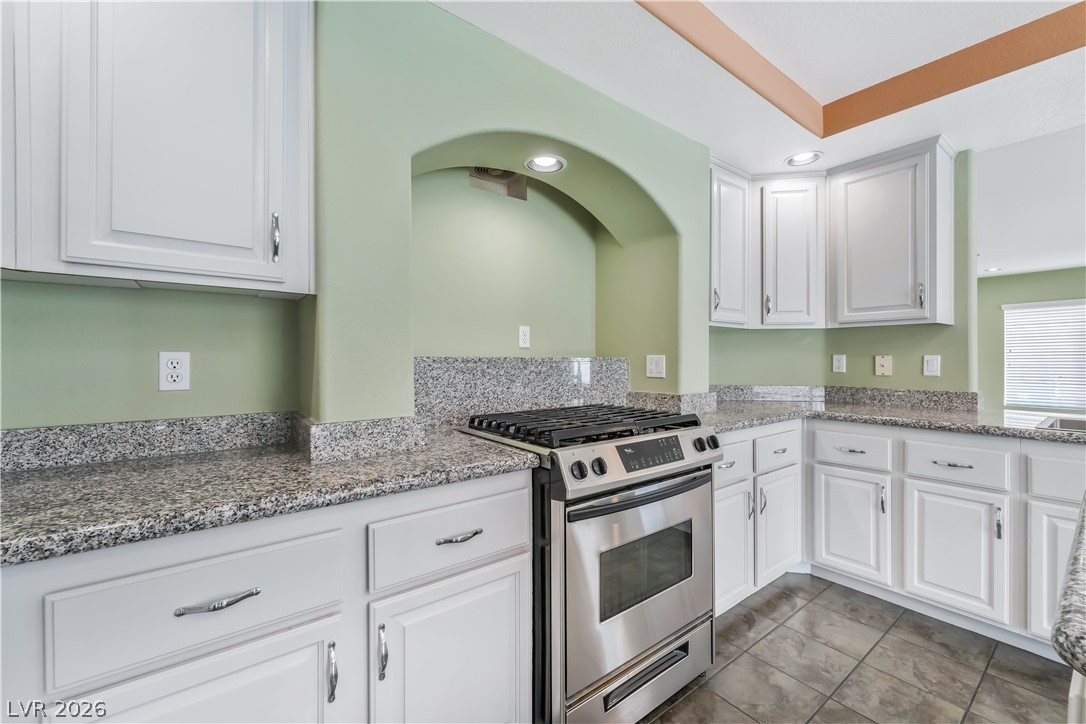 6389 Spindrift Foam Avenue