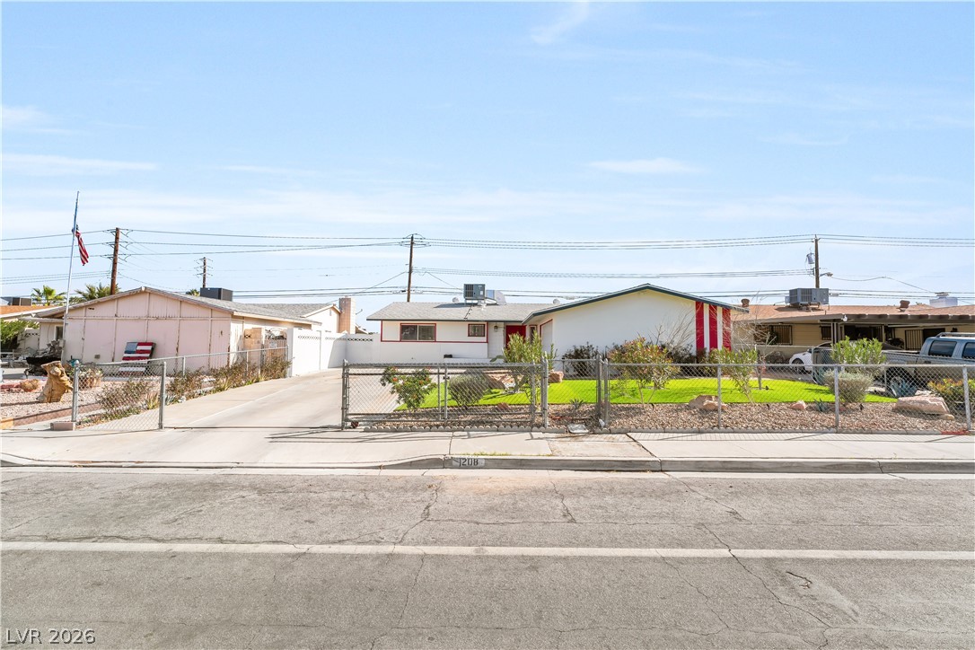 1208 Saylor Way