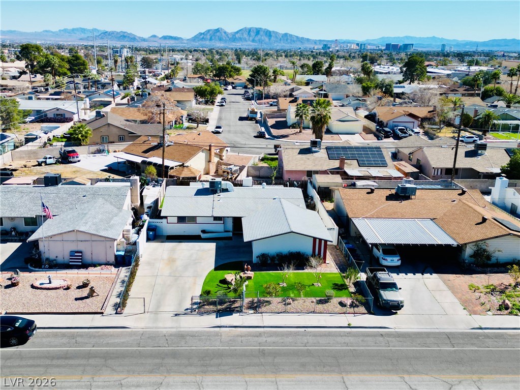 1208 Saylor Way